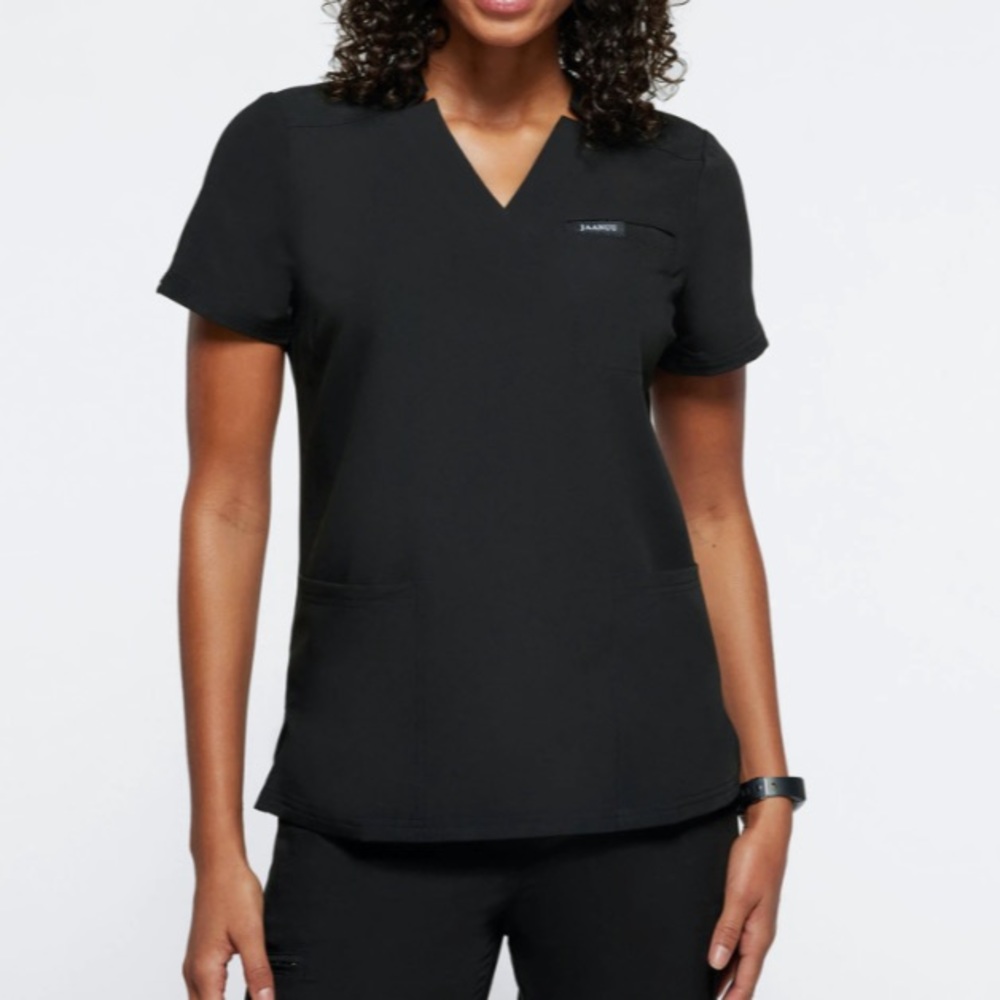 Jaanuu scrub top